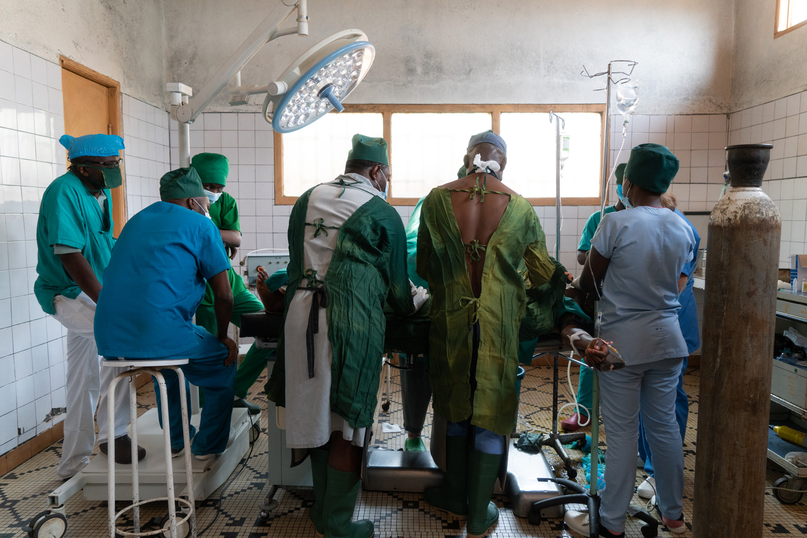 Surgery in Cameroon (1)