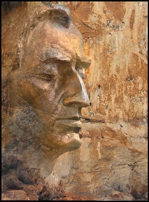 SURGIDO DE LA TIERRA