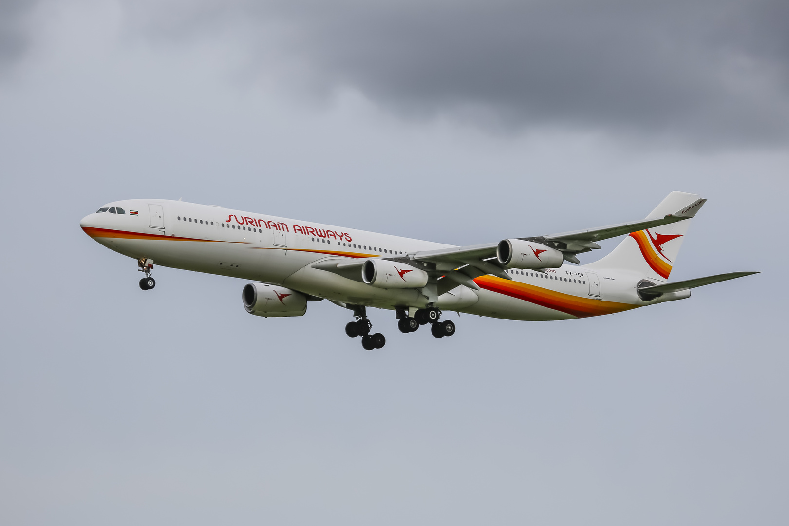 Surinam Airways