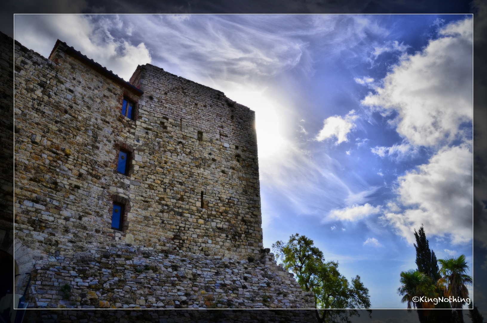 Suvereto HDR