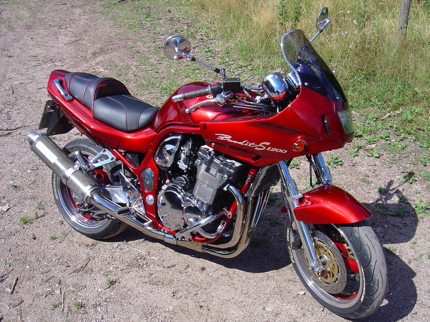 Suzuki Bandit 1200 S gv75a