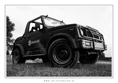 Suzuki Samurai