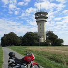 Suzuki XF 650 am Longinusturm in Nottuln