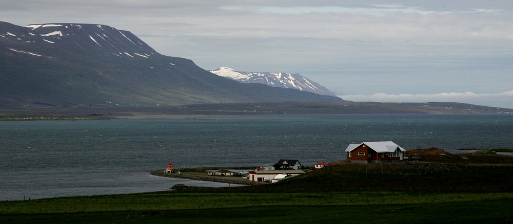 * Svalbard, der Leuchtturm * . . . Iceland 14