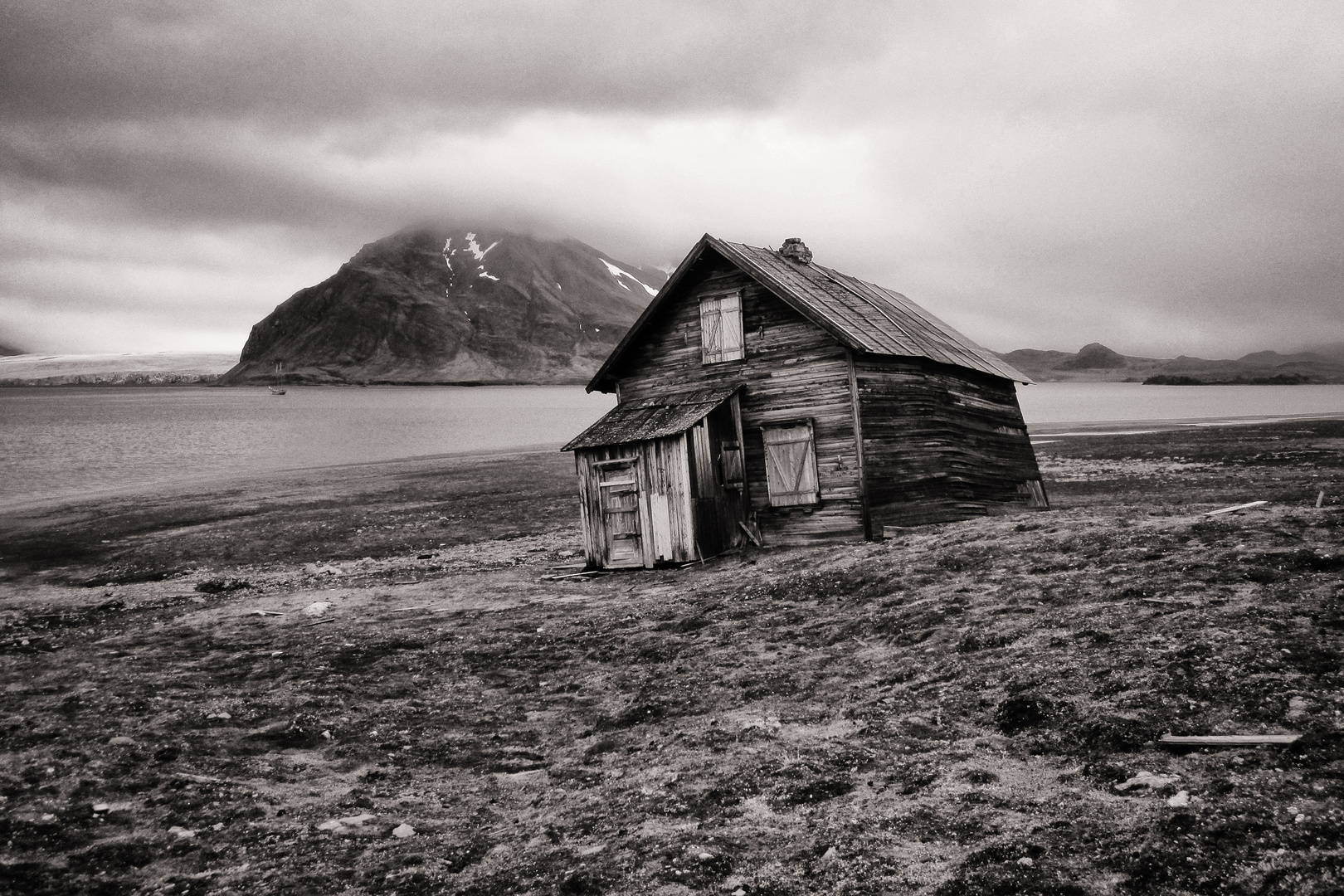 Svalbard in B&W XVIII