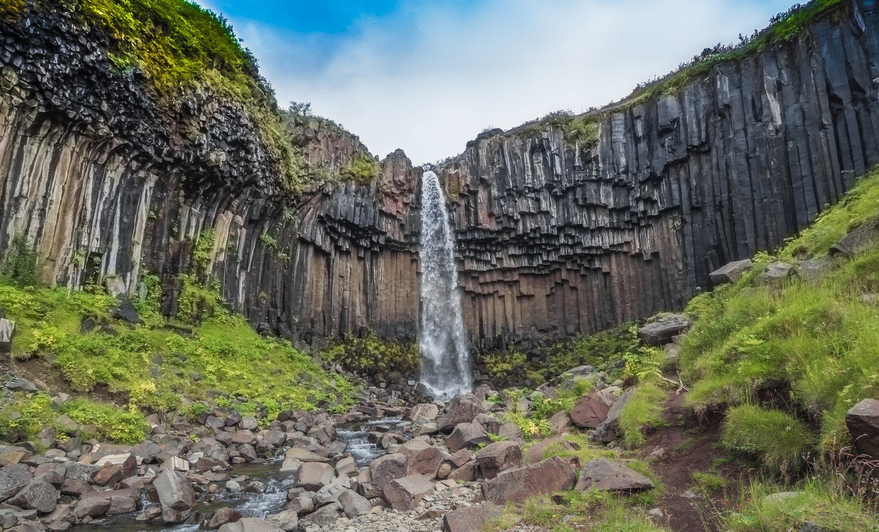 Svartifoss