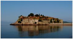 Sveti Stefan am Morgen