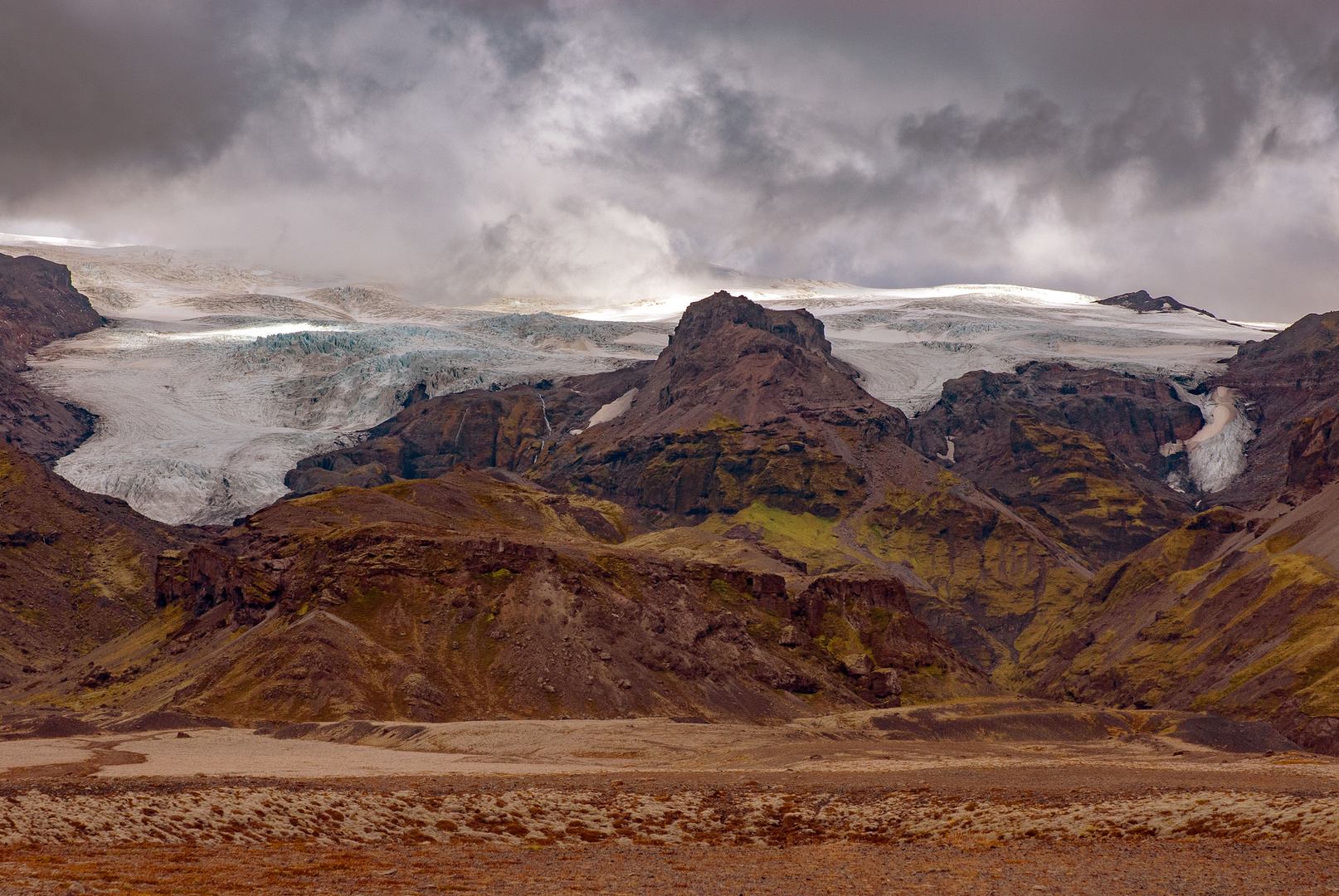 Svínafellsjökull Glacier Tongue 