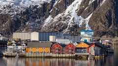 SVOLVAER (LOFOTEN) -4-