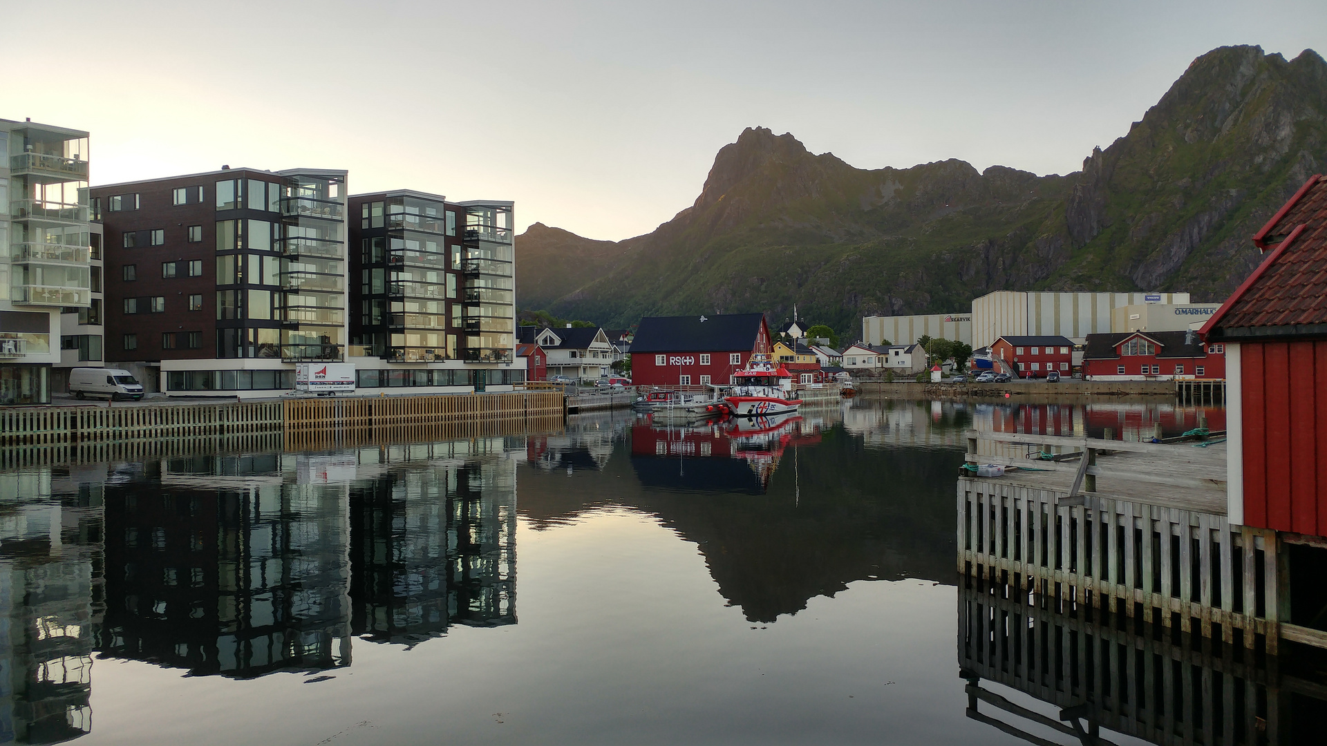 Svolvaer Lofoten hafen 2