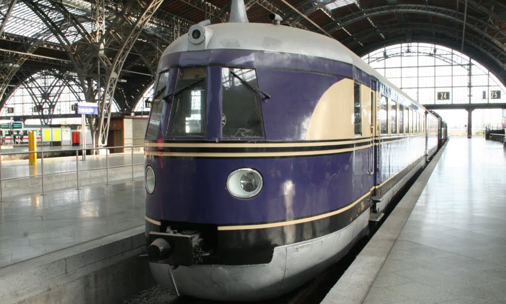 SVT 137 225 b im Hauptbahnhof Leipzig