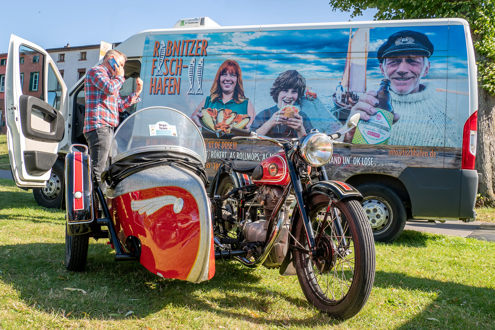 Swing Breeze und Oldtimertreffen im Hafen Ribnitz