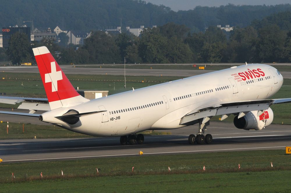 Swiss A 330