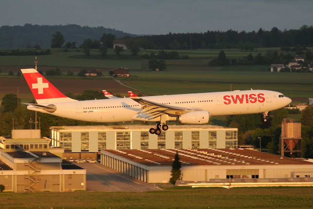 Swiss A 330