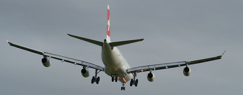 Swiss A340 im Landeanflug in Zürich