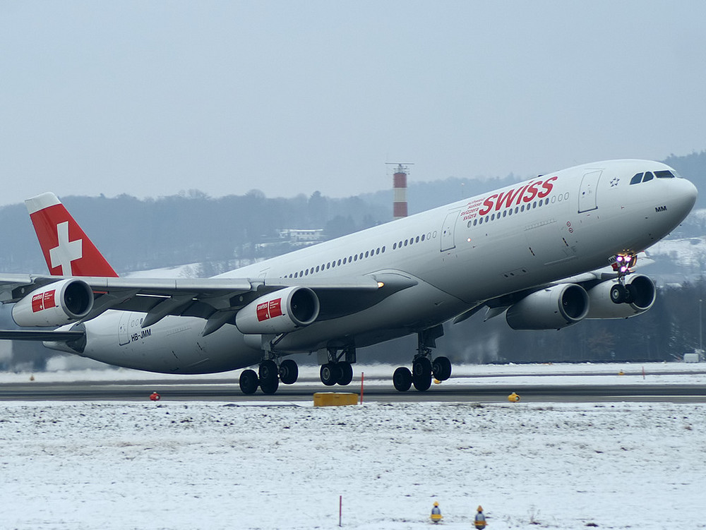 Swiss A340 Takeoff Runway 16 in ZRH