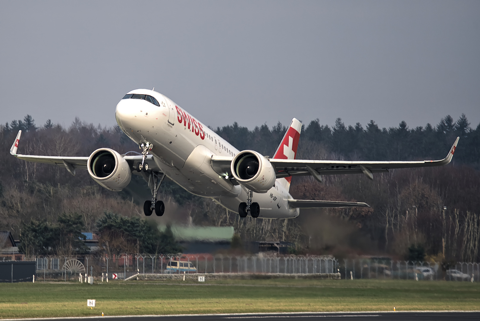  Swiss Airbus A320-271N 