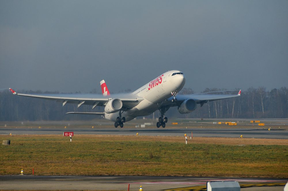Swiss Airbus A330-343X HB-JHL