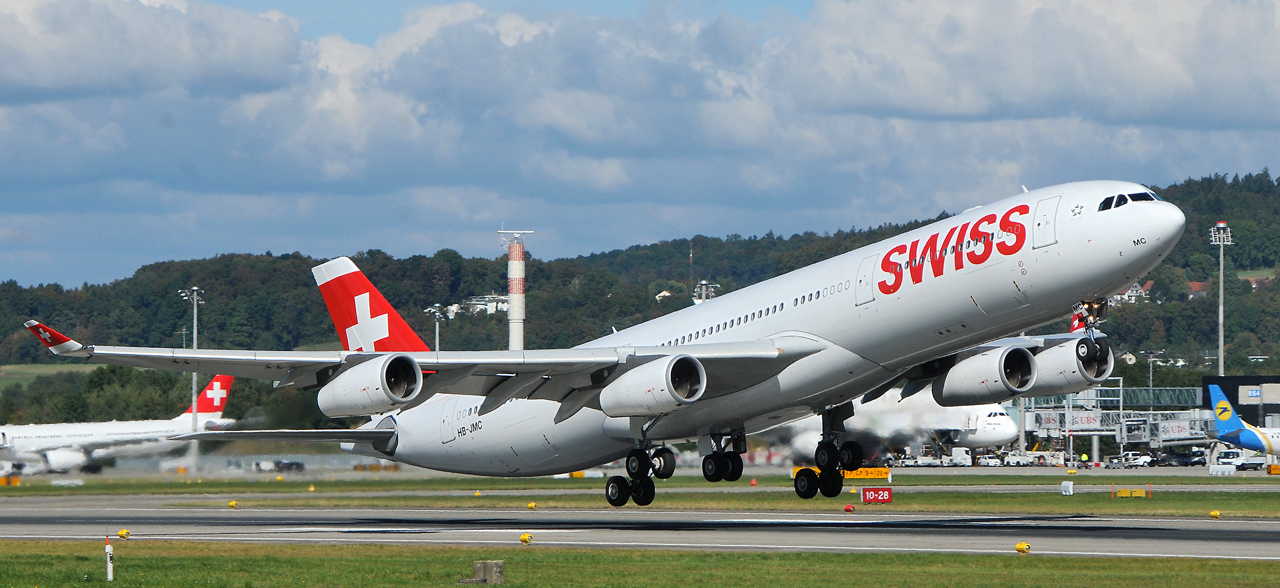 Swiss Airbus A340-313X HB-JMC 