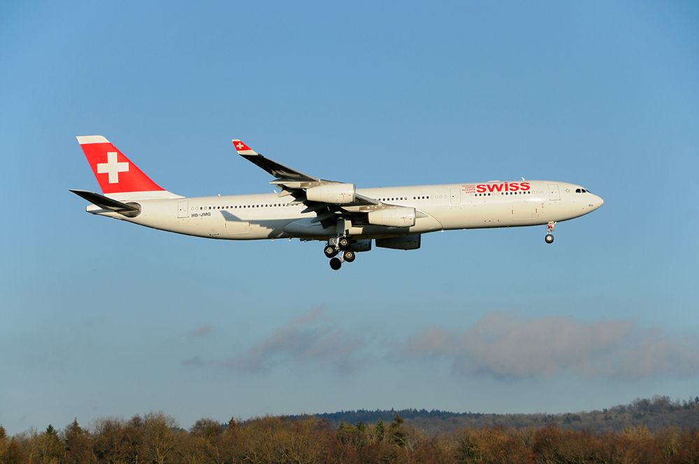 Swiss Airbus A340-313X HB-JMG