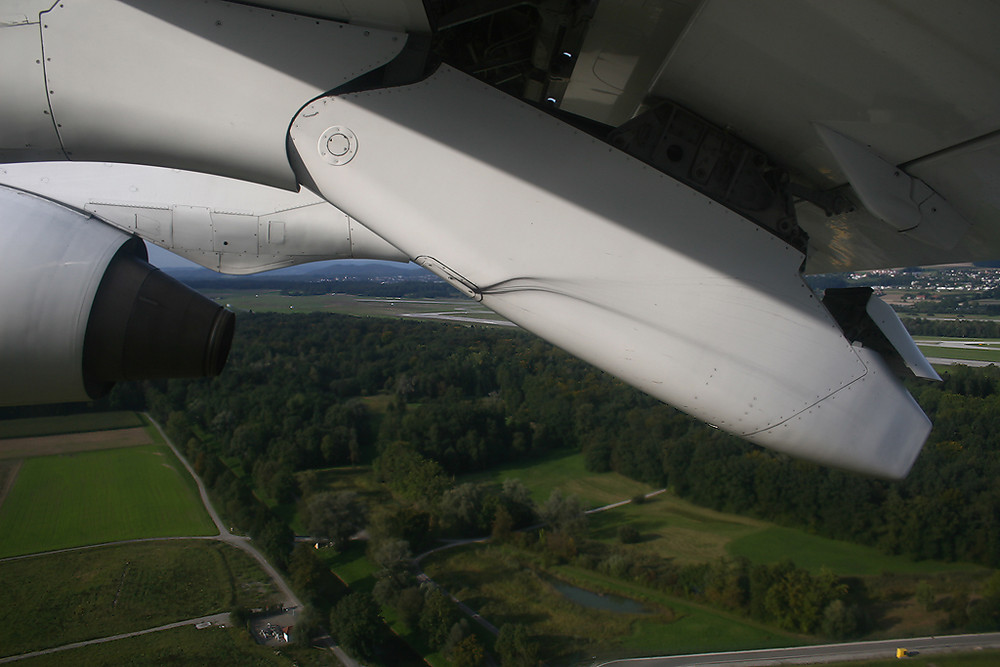 SWISS Avro BAE 146