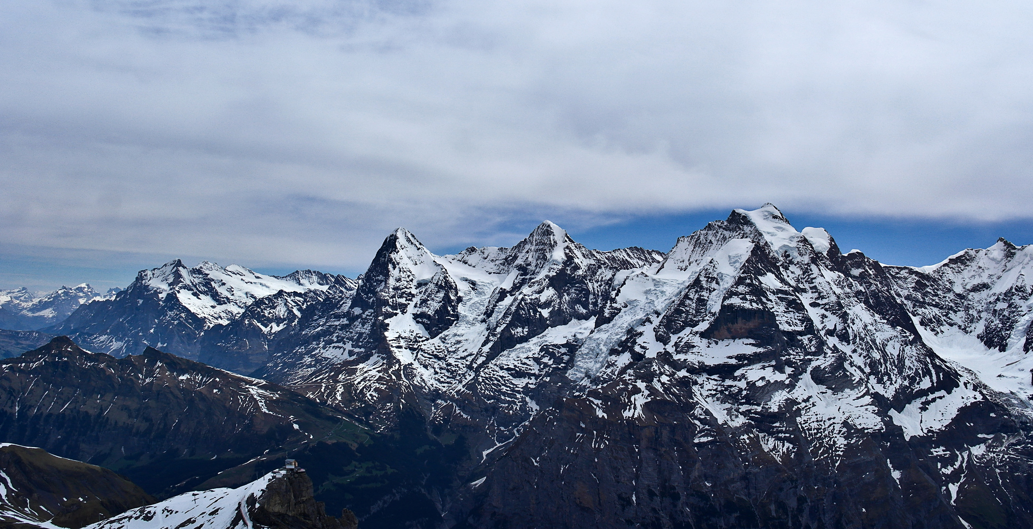 Swiss Skyline: Eiger, Mönch und Jungfrau