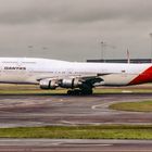 SYD QF 747-300 landing