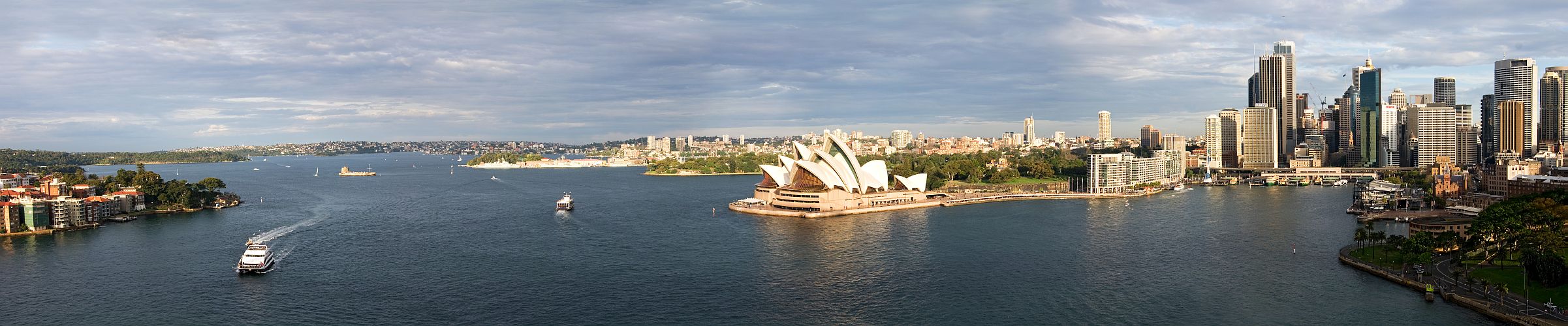 sydney; blick von der harbour bridge