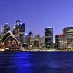 Sydney by night