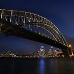 Sydney by night