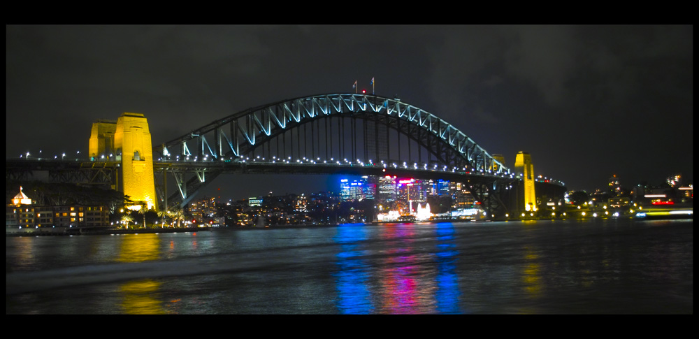 Sydney by night