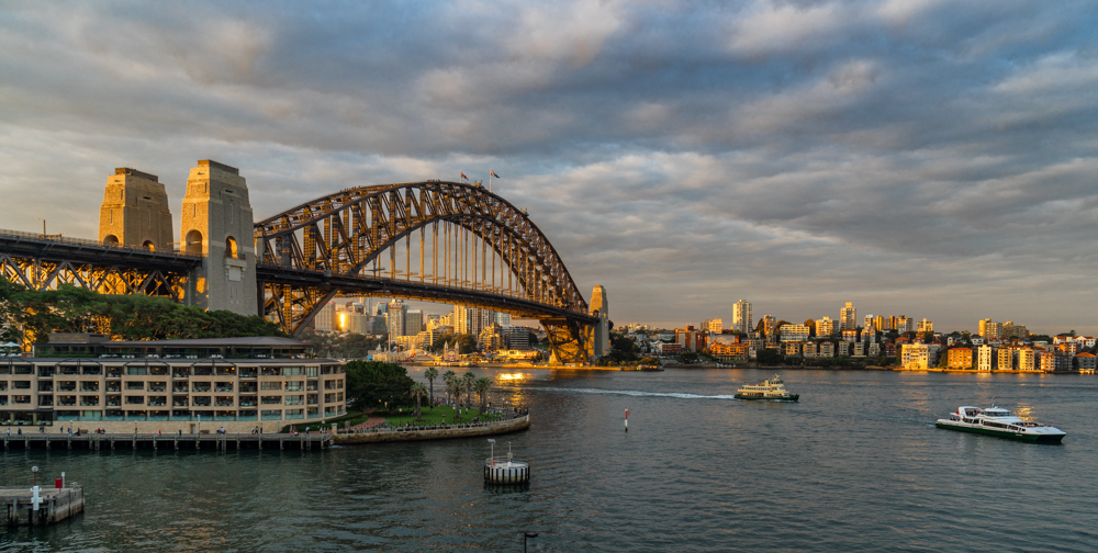 Sydney - Harbour Bridge