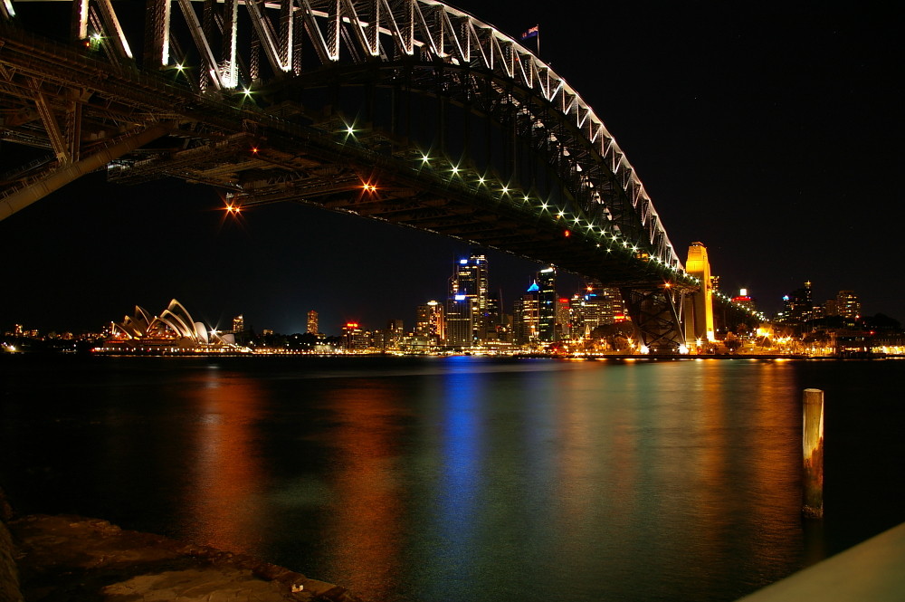 Sydney Harbour Bridge and Opera House at night