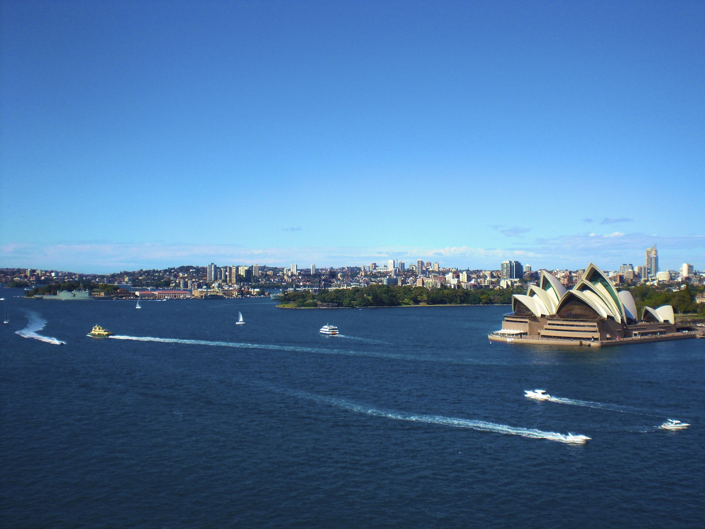 Sydney Harbour & Opera House