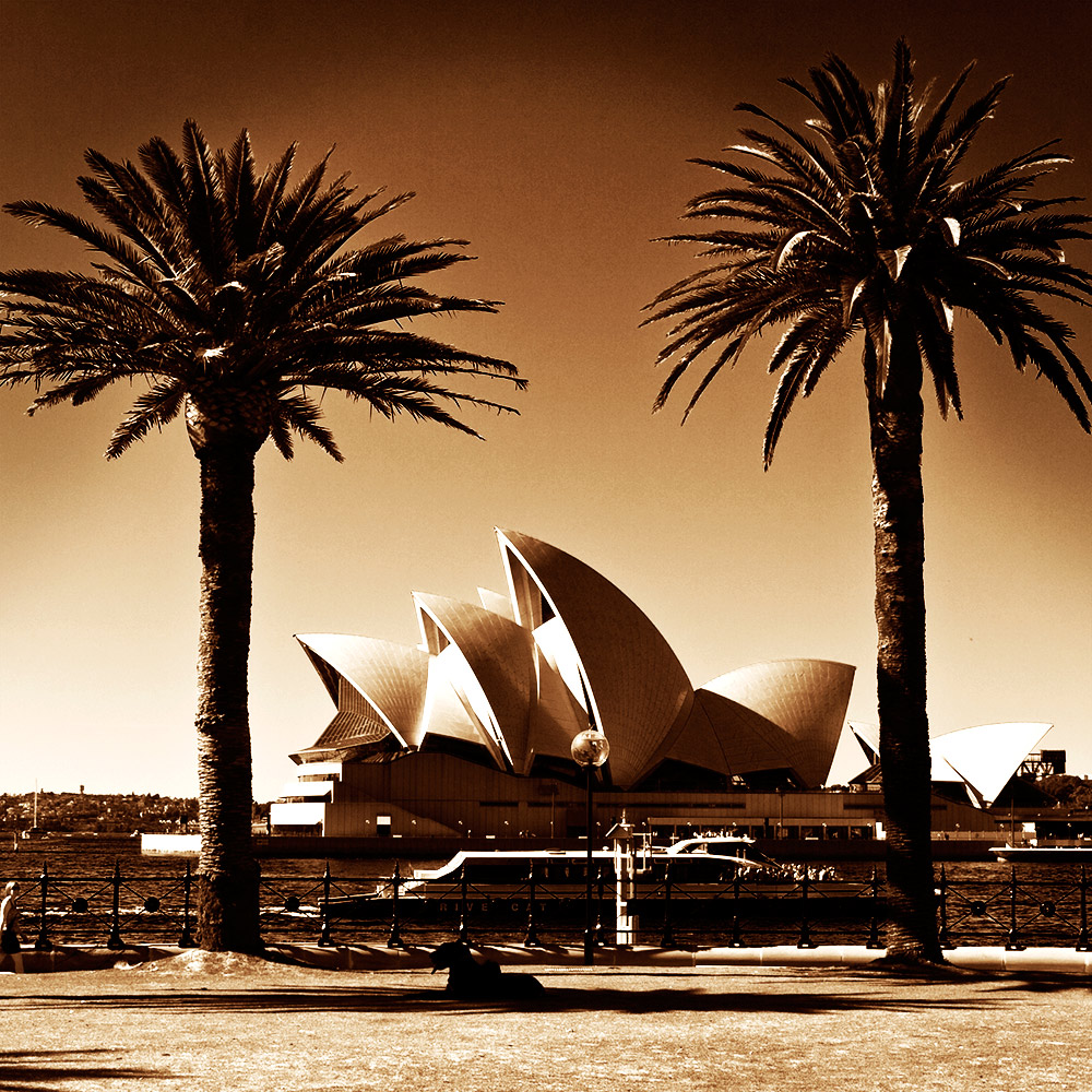 - Sydney Oper -