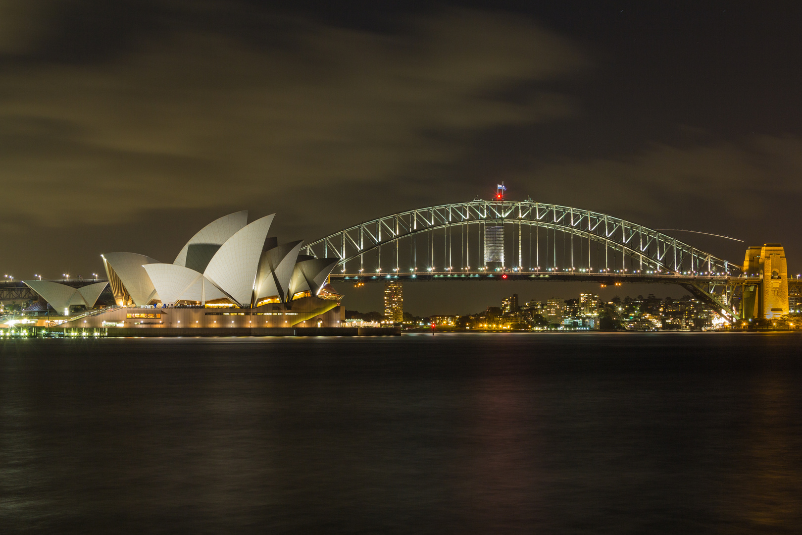 Sydney Oper + Harbour Bridge