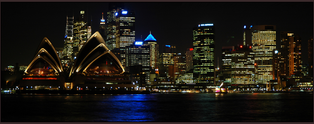 Sydney Opera at Night