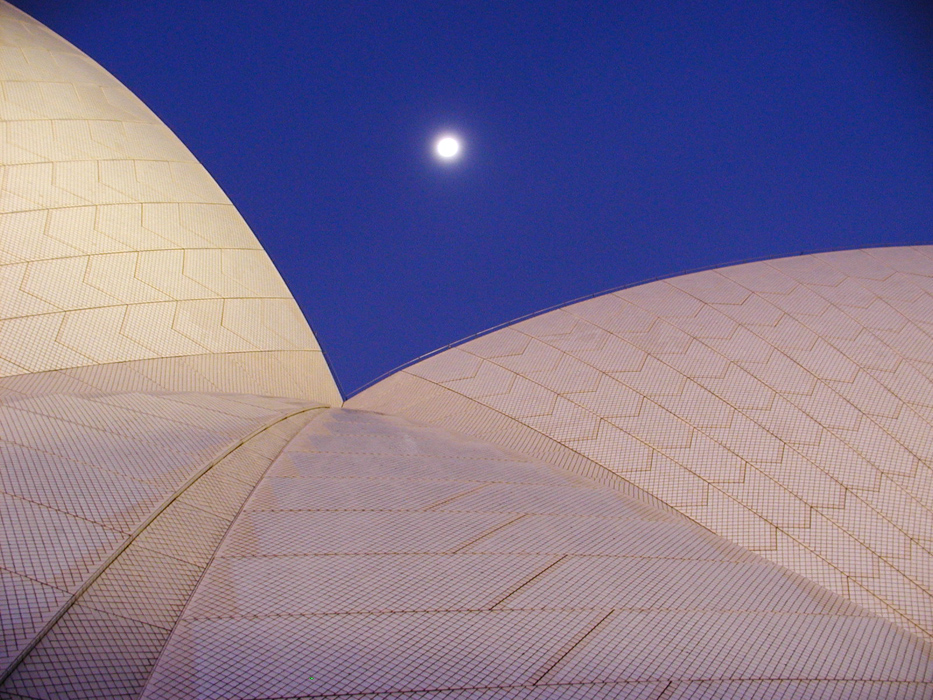 Sydney Opera im Mondlicht