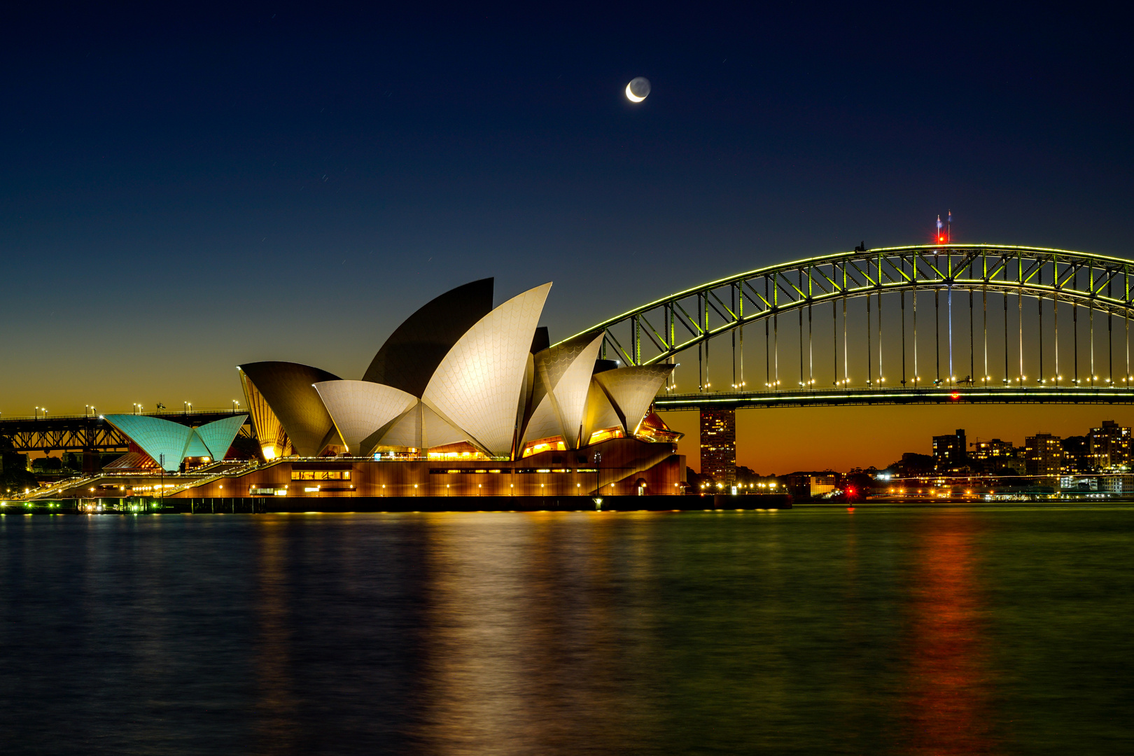 Sydney Skyline Opera House