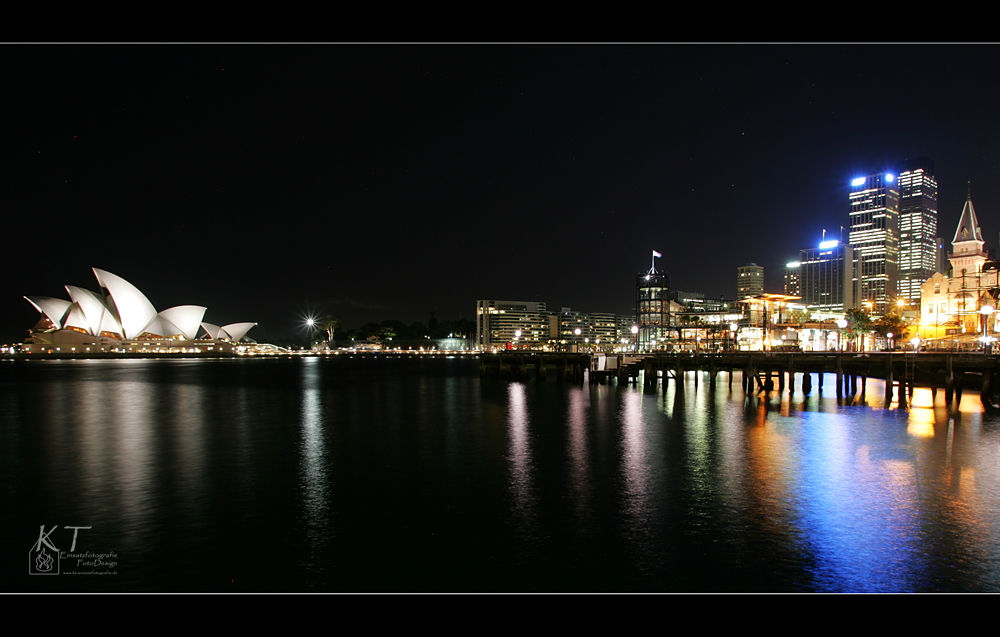 Sydneyskyline@night