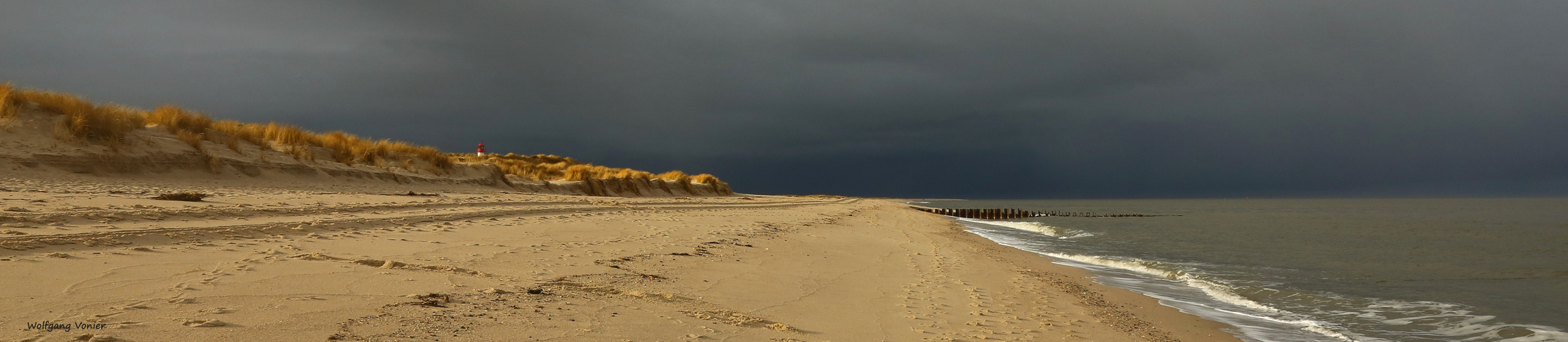 Sylt-am Ellenbogen zieht eine Regenwand auf