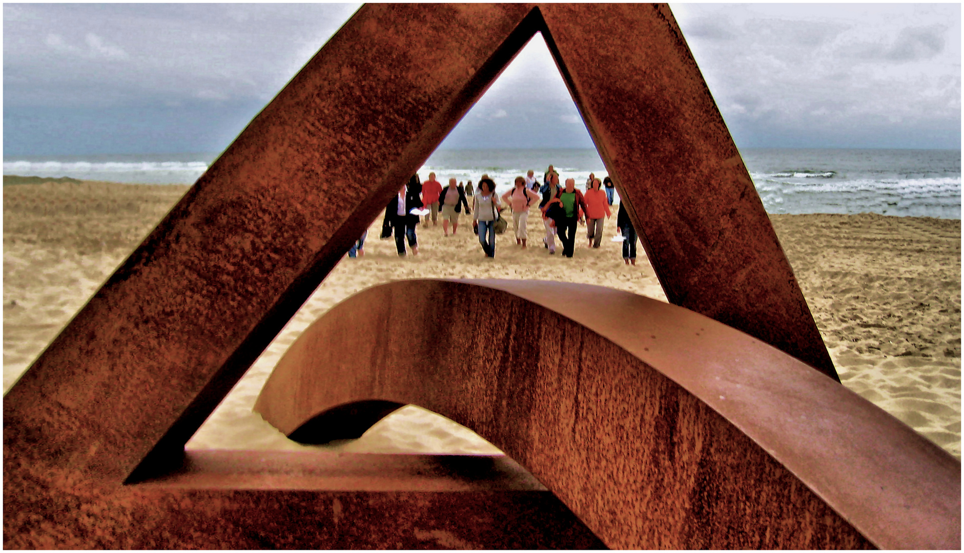 Sylt - Kunst am Strand mit Durchblick