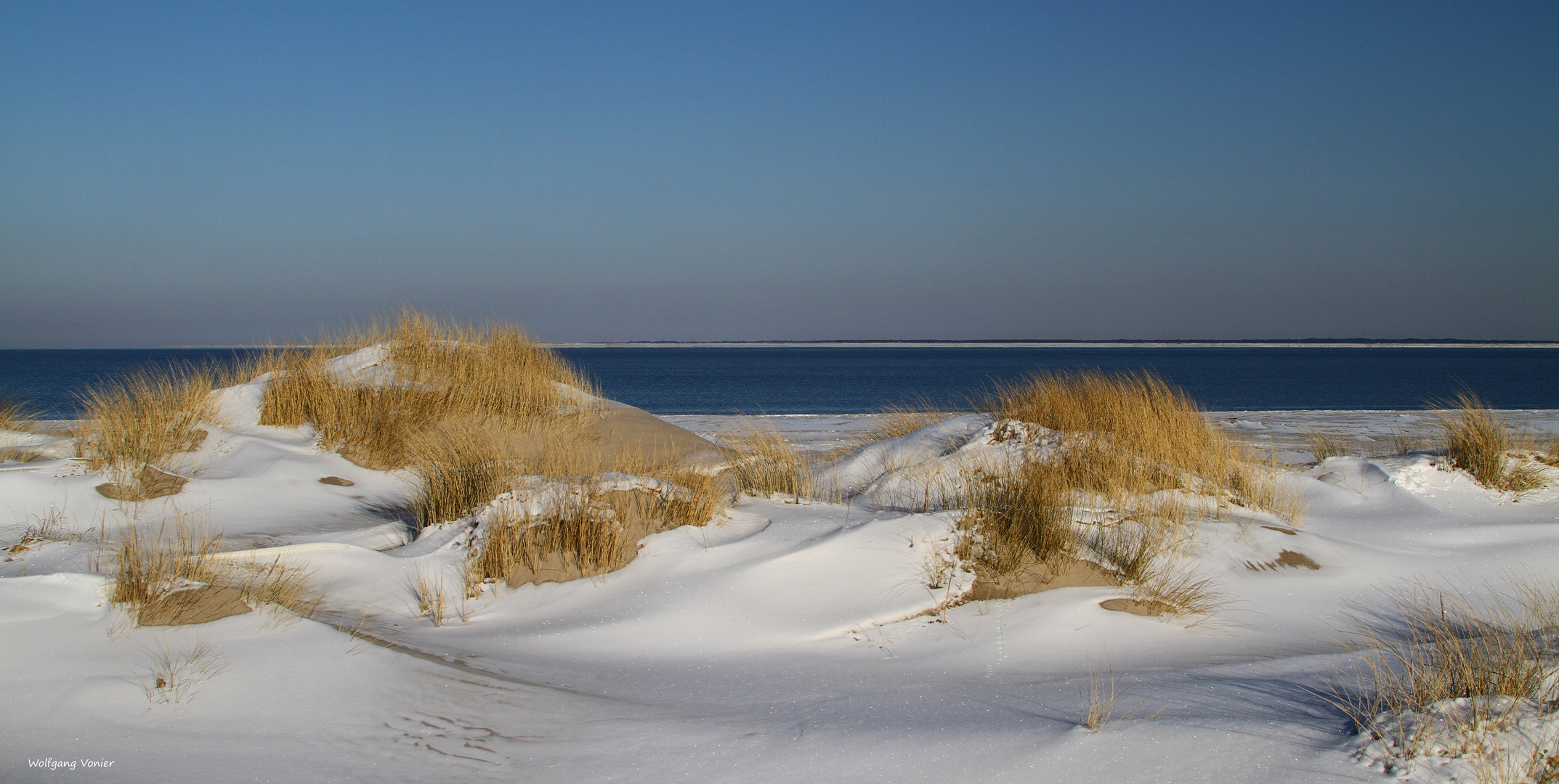 Sylt - Schnee auf den Dünen am Ellenbogen