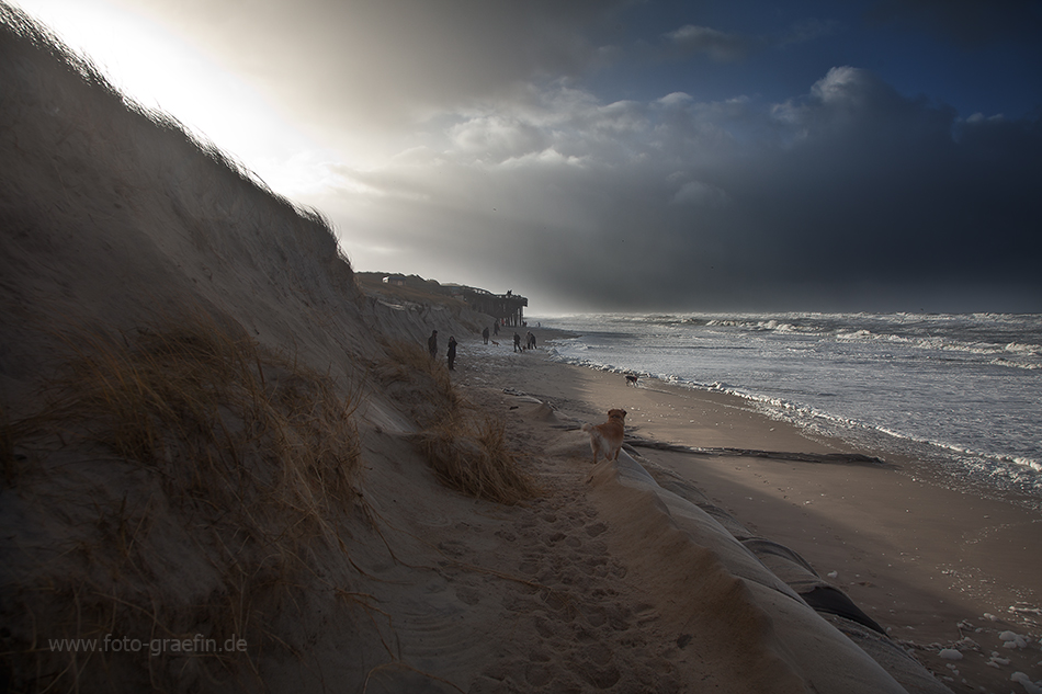 SYLT - Spaziergang bei Sturmflut