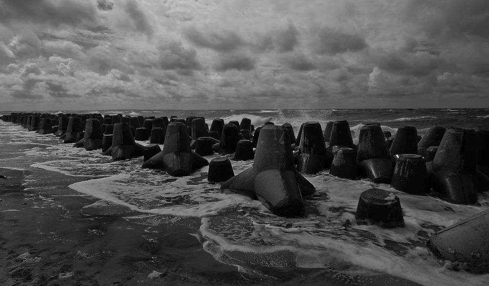 Sylt - Tetrapoden am Hörnumer Strand