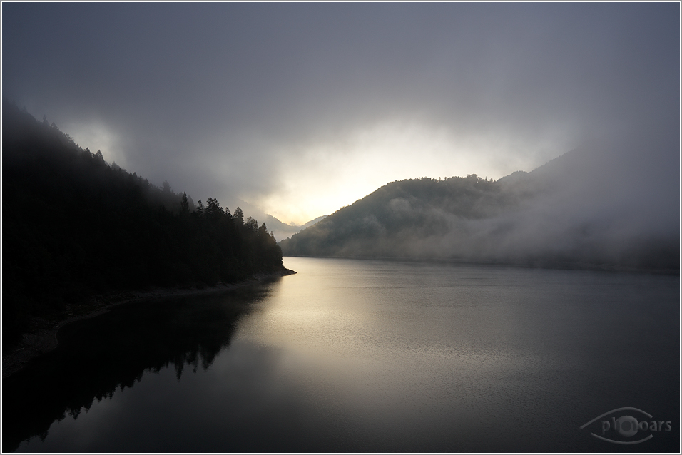 Sylvensteinspeicher am Morgen