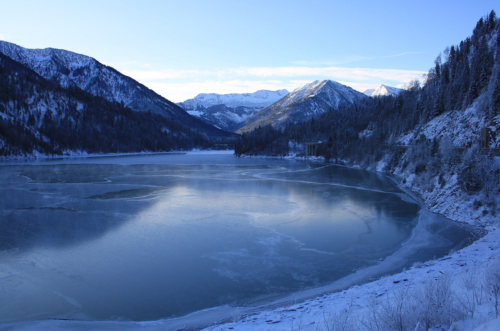 Sylvensteinspeicher im Winter - Eis und Kälte