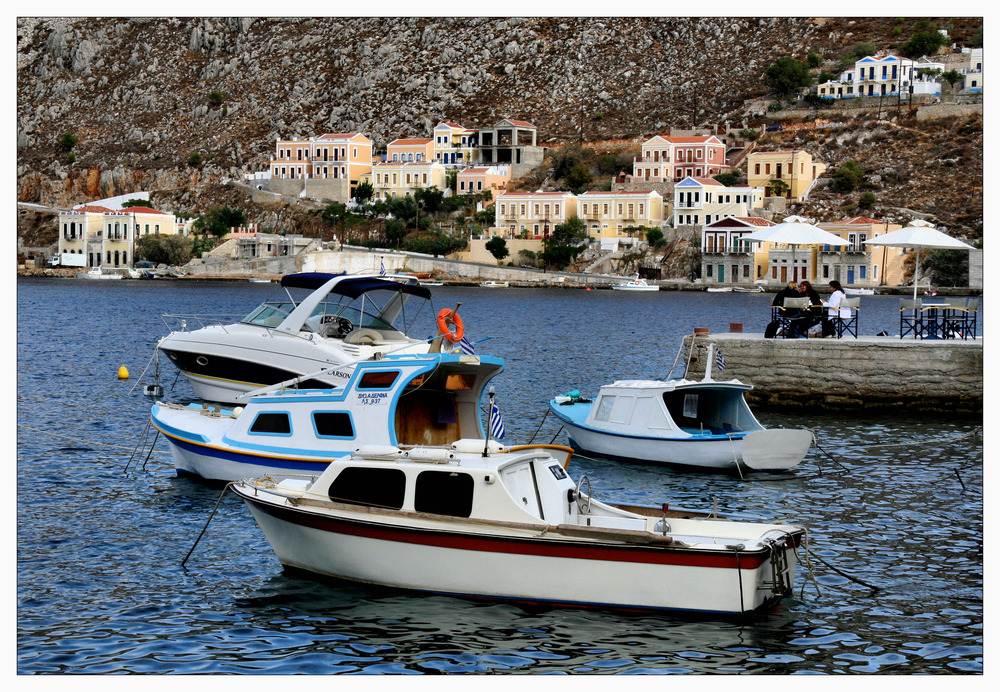 --- Symi IV ---