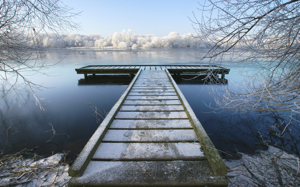 Symmetrie - Steg am Südsee