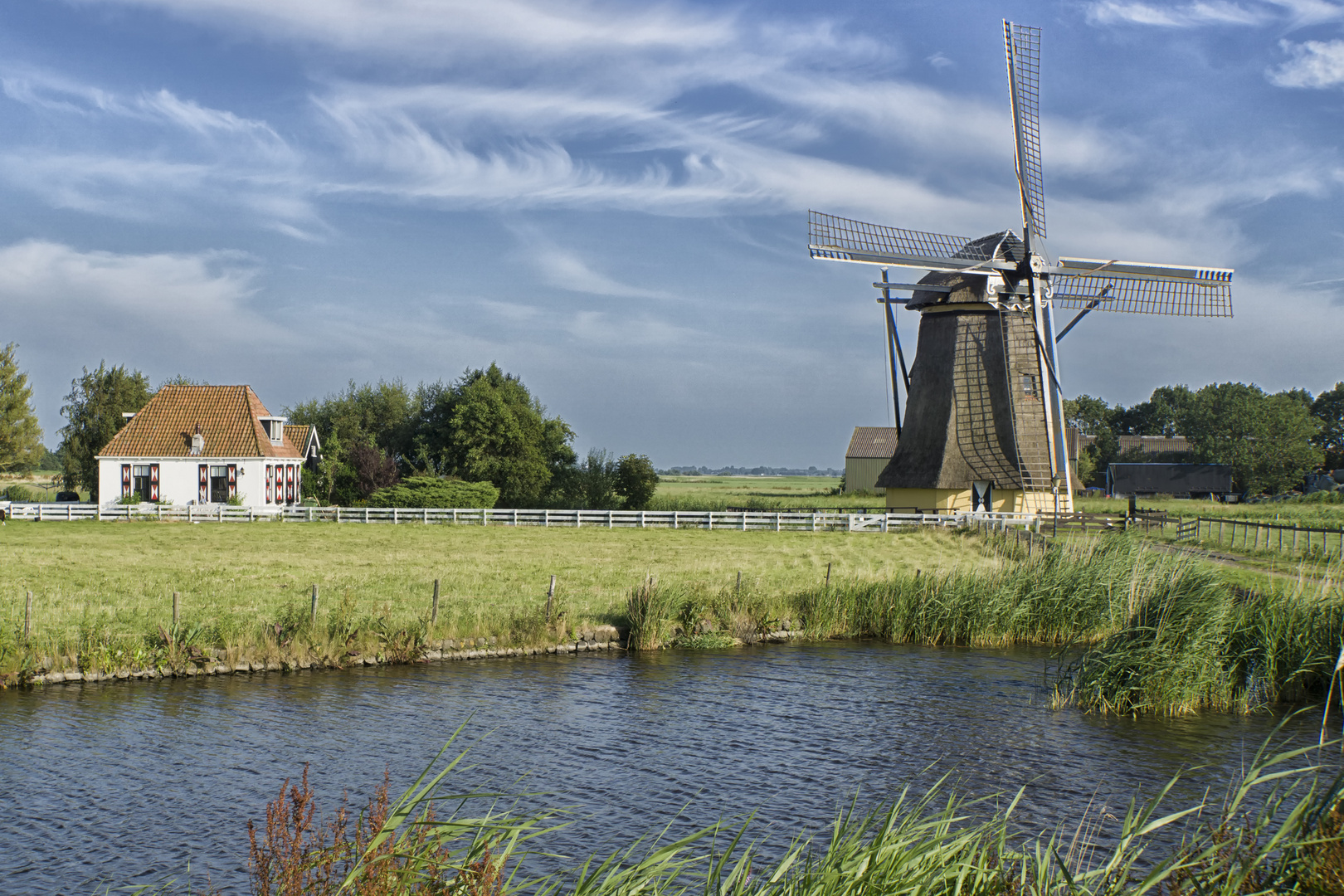 Symphonie am Fryslân-Himmel, NL